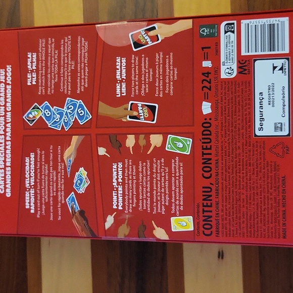 UNO Party Game - Picture 2 of 2